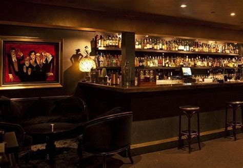 bar a pute sur paris|Pute à Paris : lieux, profils & alternatives pour du sexe gratuit.